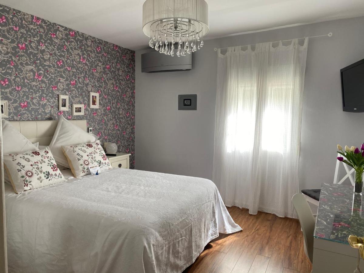 קואנקה Apartamento La Biblioteca En Cuenca מראה חיצוני תמונה